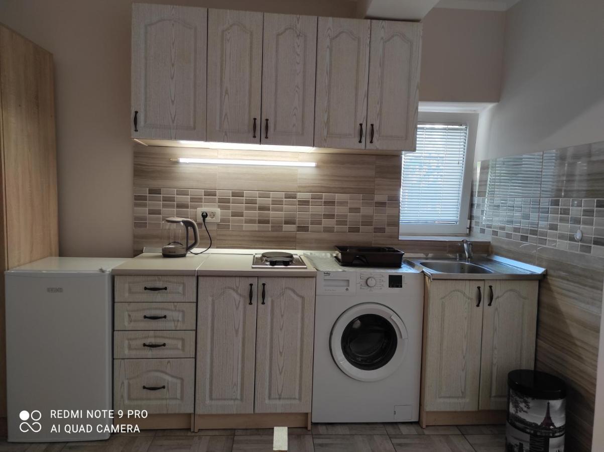 Apartman Pijavica Bijela Esterno foto